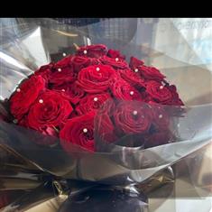 Luxury hand tied bouquet 
